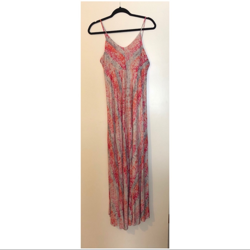 Gorgeous soft cotton pink maxi ! ⬜️💕 worn once!